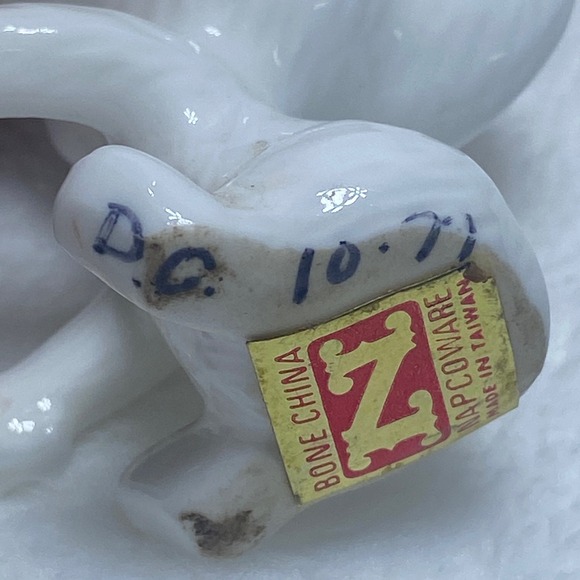 Giftco VTG Night Before Christmas Bone China Mouse Christmas Candle Holder - Picture 5 of 10